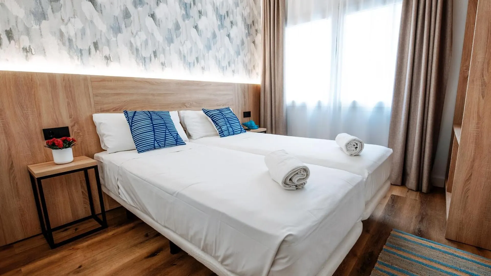 Sweet Lloret Suites Lloret de Mar 0*,